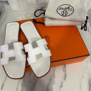Hermès Oran White Sandals